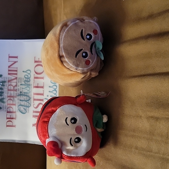 2 plush toys and one iron on. - Picture 5 of 6